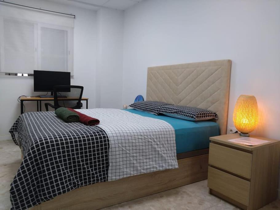 Appartment As A Service. Book It Now マラガ エクステリア 写真